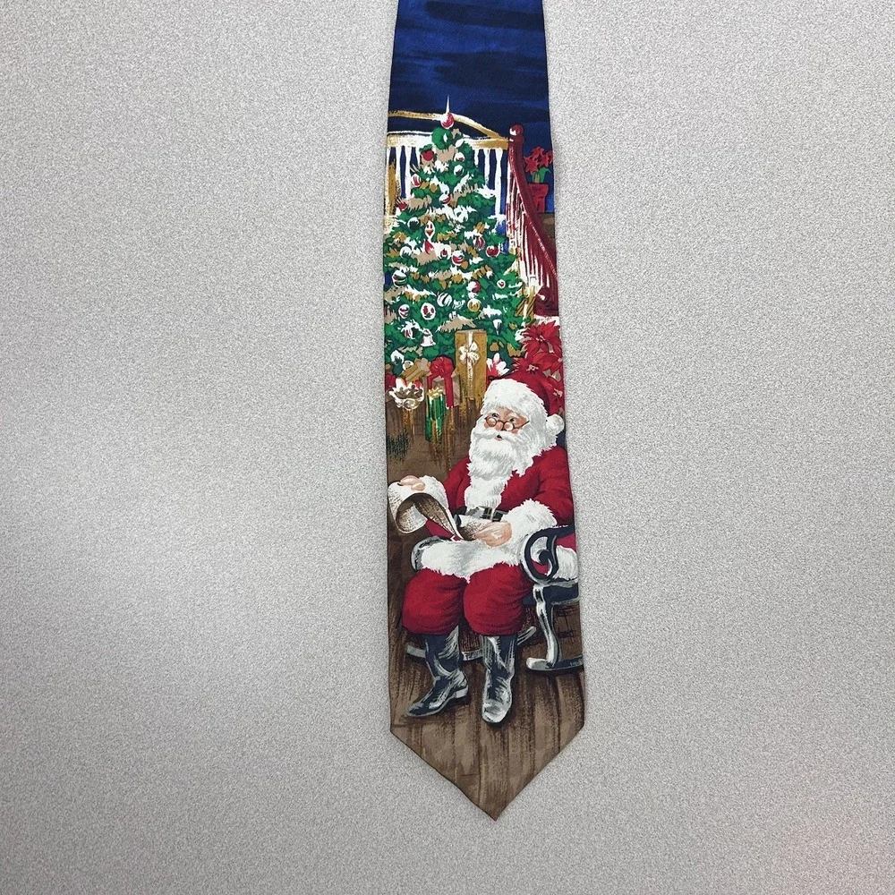 Vintage Hallmark Holiday Traditions Mens‎ Christmas Neck Tie Silk Santa Made USA